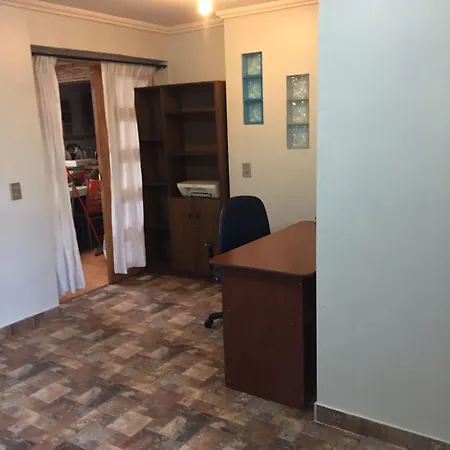 Pieza Metro Plaza Egana Apartment